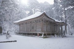 冬の大山寺阿弥陀堂