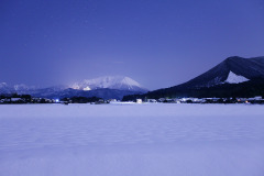 大山町から観る大山と星空